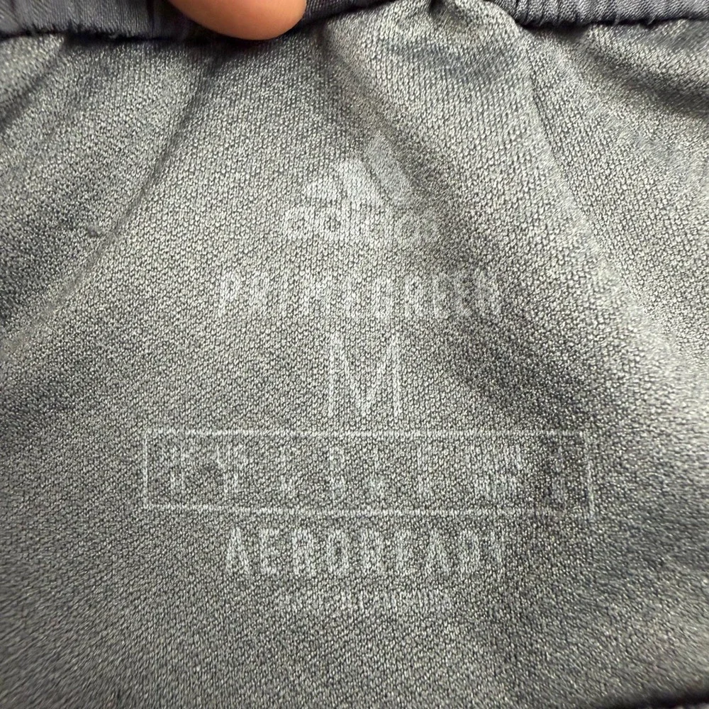 Adidas Aeroready Primegreen Mens Gray Athletic Gym Training Shorts Size M 12108